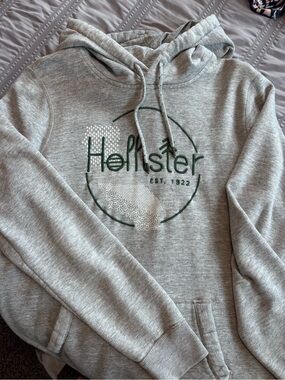 Hollister Light Gray Hoodie with Green Logo